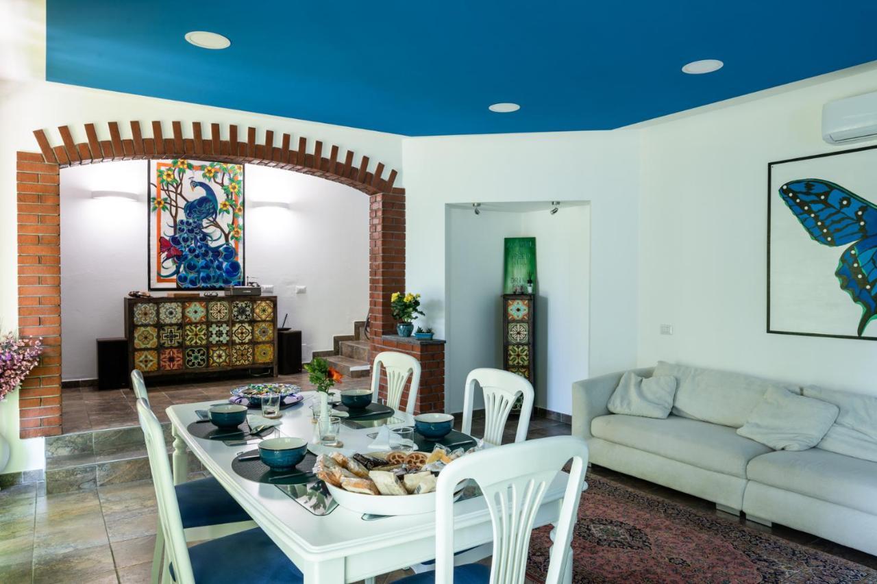 Villa De Alberti Vergiate Bagian luar foto